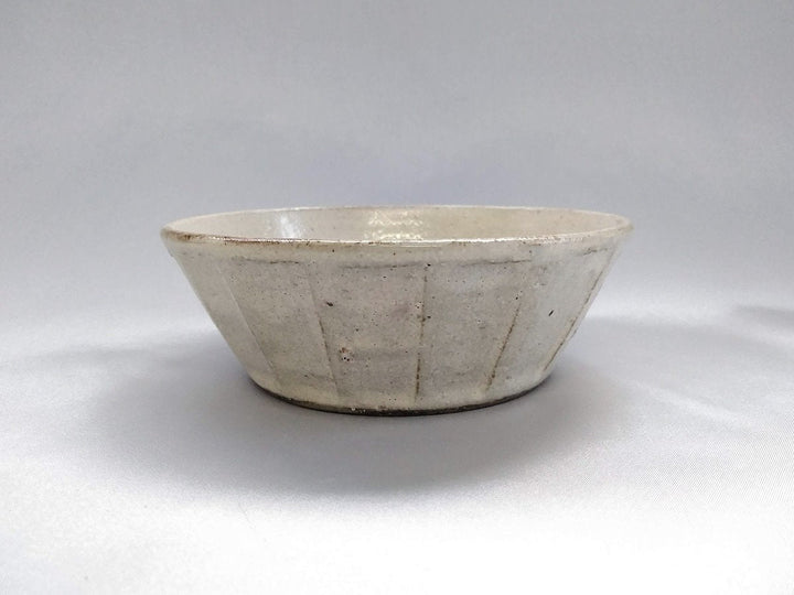 White Slip sogi Flat Small Bowl - Crafted By Shinji Akane