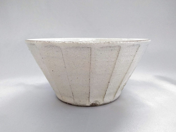 Deep Bowl of White Slip sogi - Crafted By Shinji Akane