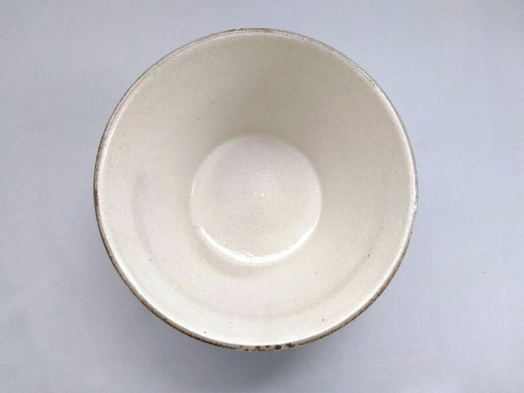 Deep Bowl of White Slip sogi - Crafted By Shinji Akane