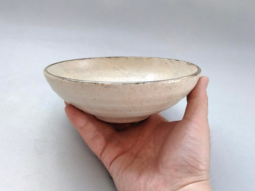 Round Bowl White Slip S - Crafted By Yoichi Yajima