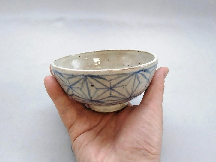 White Slip Hemp Leaf Round Rice Bowl Blue - Crafted By Shigehisa Miura