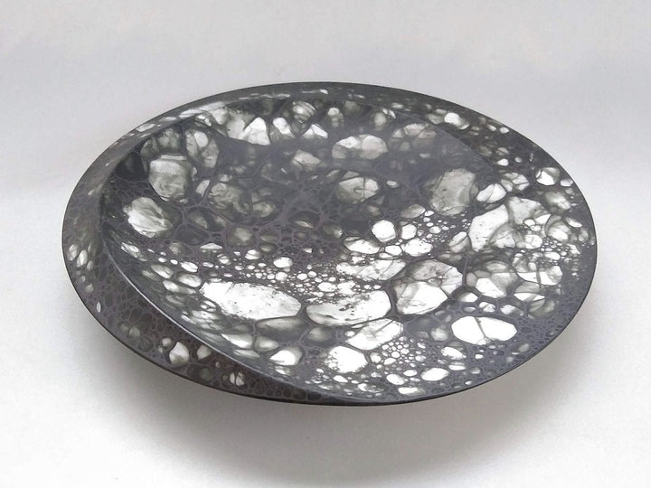 Shell 21cm Round Plate Black foam - Crafted By Yamahira Kiln