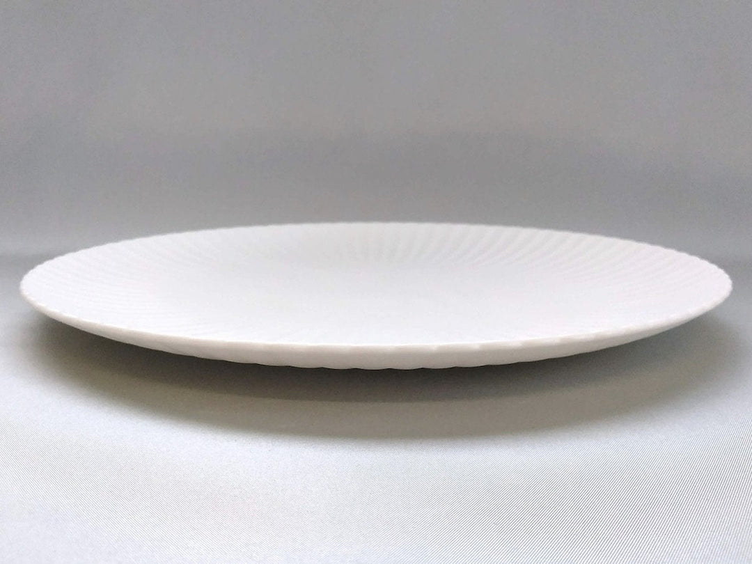 Chrysanthemum-Edged Plate 27cm - Crafted By Yamahira Kiln