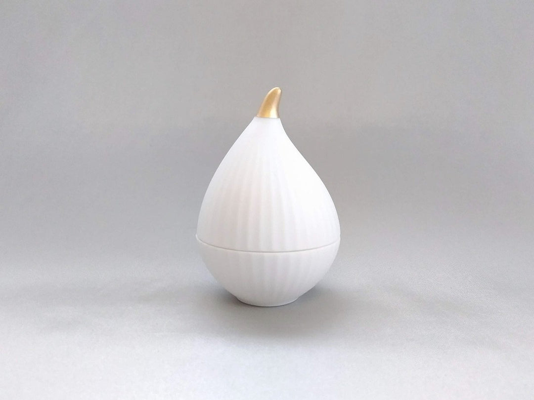 Onion CoveRed Bowl Gold - Crafted By Yamahira Kiln