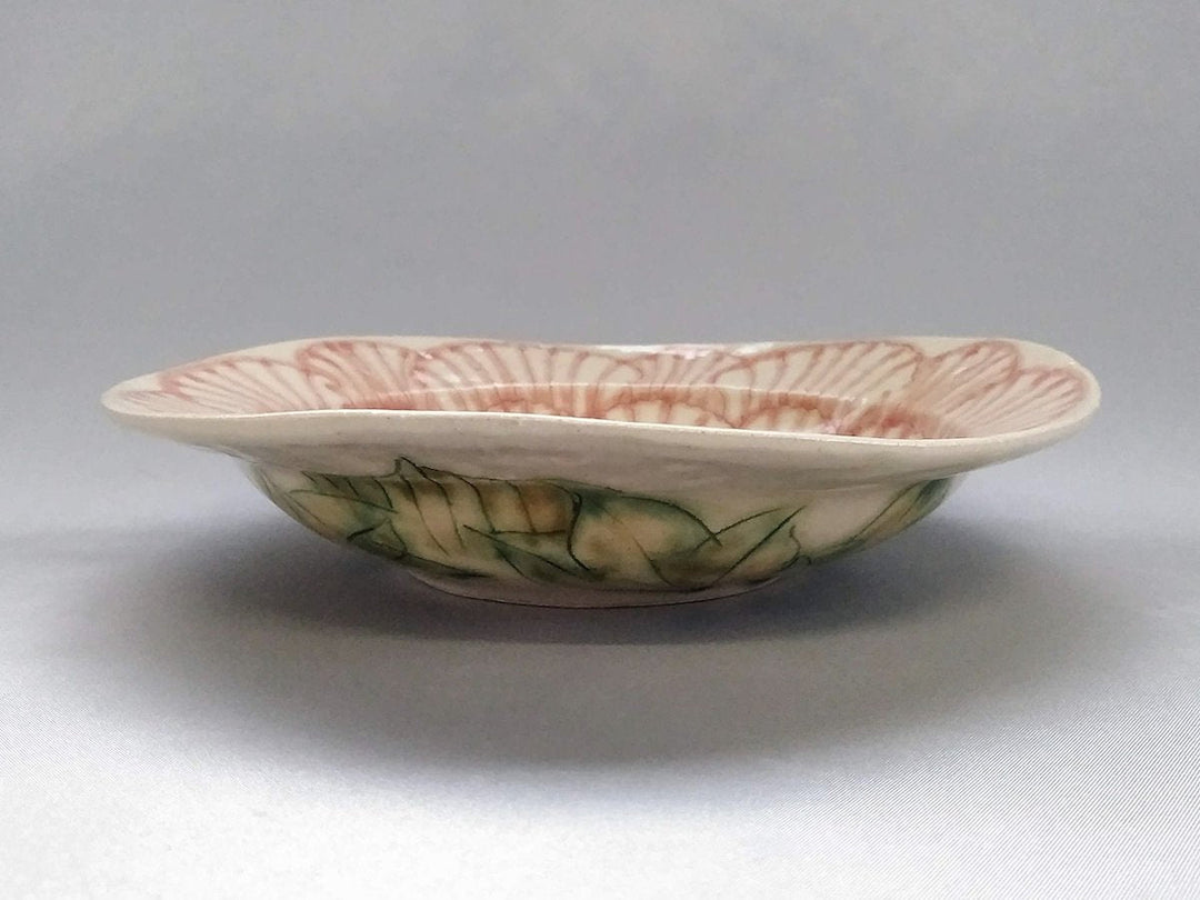 Peony Pattern swaying Rim Deep Plate Red - Crafted By Yoshihei Kato