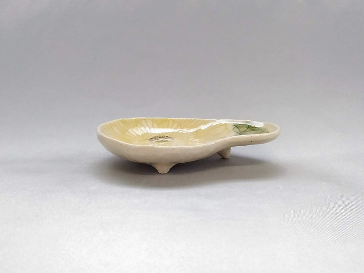 Mai Peony Pattern magadama Three-Legged Small Plate Yellow - Crafted By Yoshihei Kato