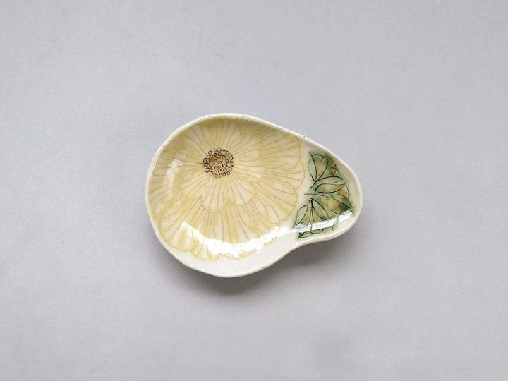 Mai Peony Pattern magadama Three-Legged Small Plate Yellow - Crafted By Yoshihei Kato