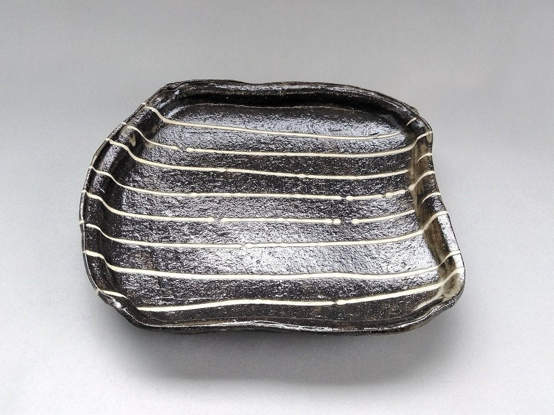 A rare Four-sided Bowl - Crafted By Seisaku Kusaka/Mari