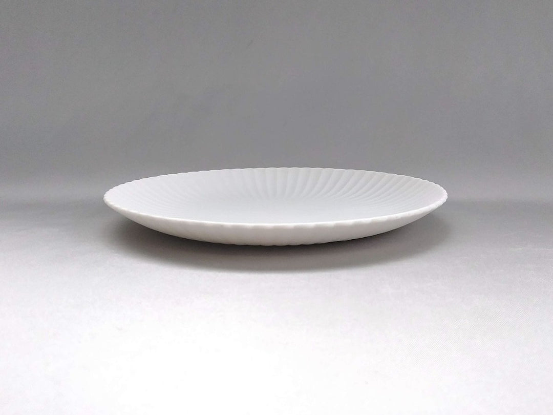 Chrysanthemum Plate 18cm - Crafted By Yamahira Kiln